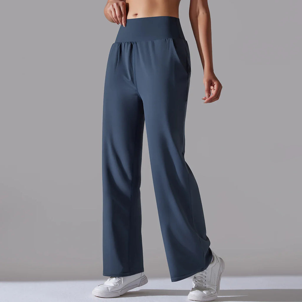 Lilia Motion Yoga Pants